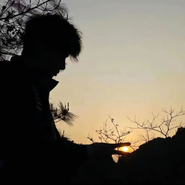 Hi, I'm YuHuan ?